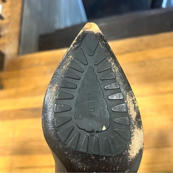 Furla Leather Dark Chocolate Brown Pointed Toe Loafer Kitten Heels, size 37 - Picture 9 of 11